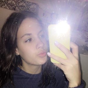 Meet your Posher, Ashlynn